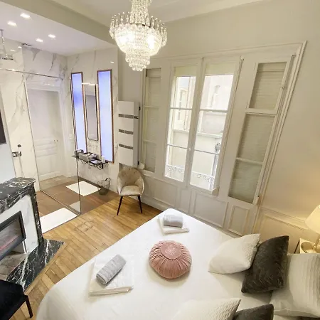 #Le Clovis - Spa & Vue Cathedrale Apartment